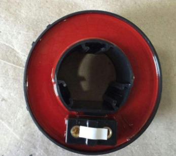 �������z