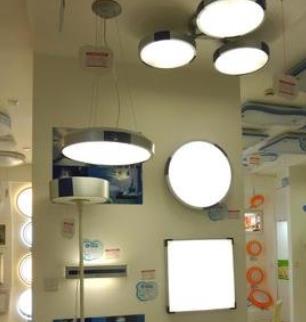 ���Ԫ�����ܷ��z��